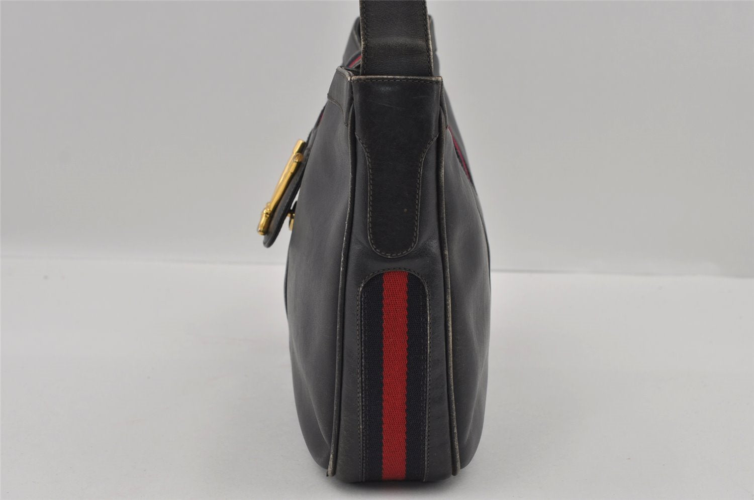 Authentic GUCCI Sherry Line Vintage Shoulder Bag Purse Leather Navy Blue 2932I