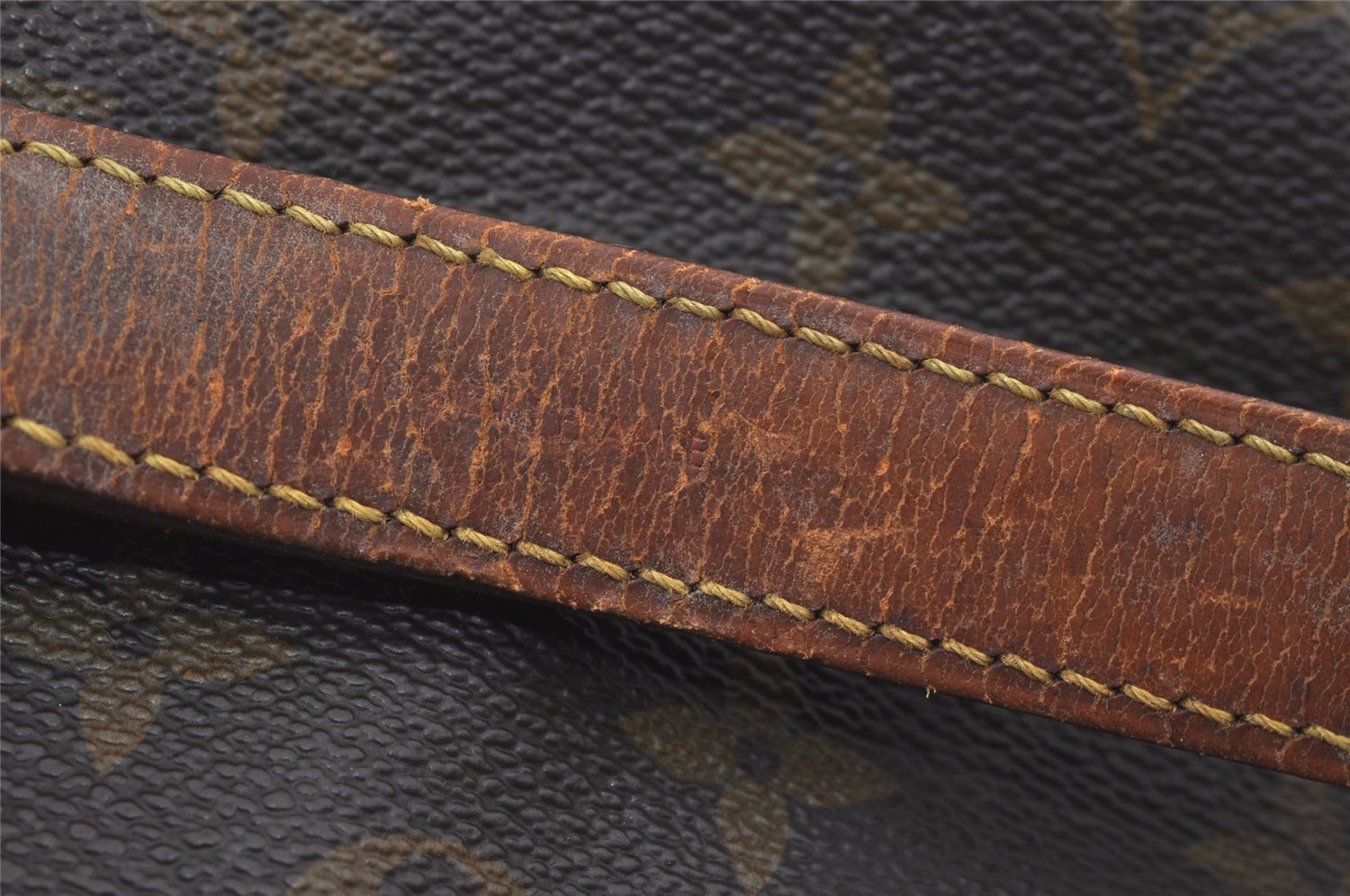 Authentic Louis Vuitton Monogram Noe Shoulder Drawstring Bag M42224 LV 2933I