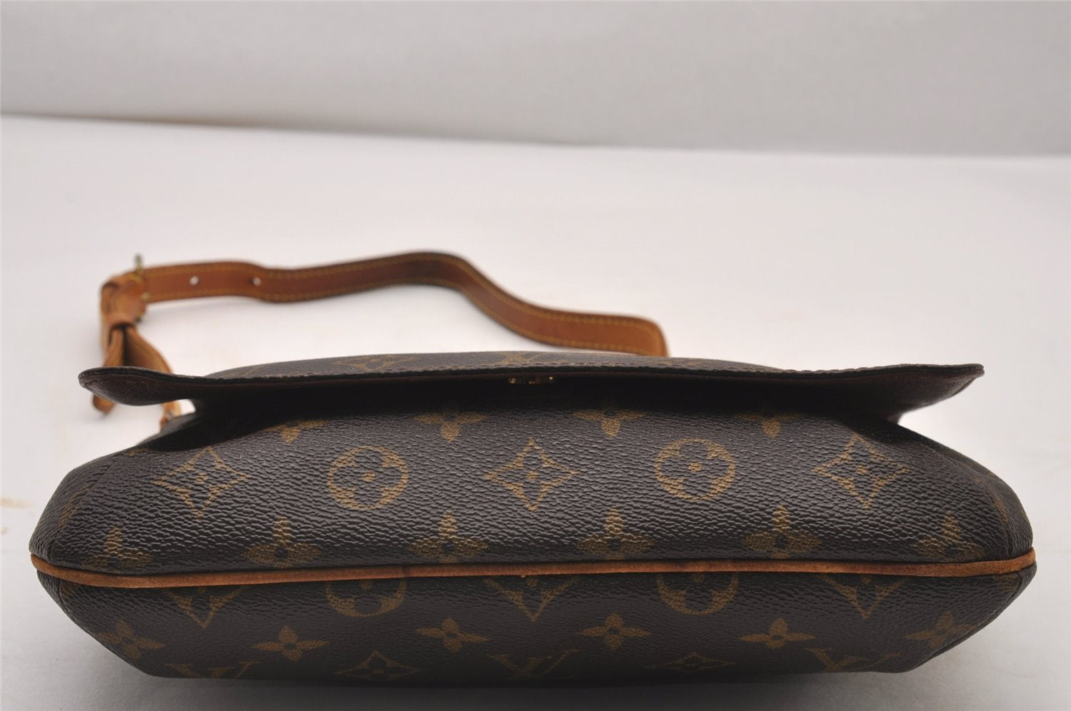 Authentic Louis Vuitton Monogram Musette Tango Shoulder Bag M51257 LV Junk 2936I