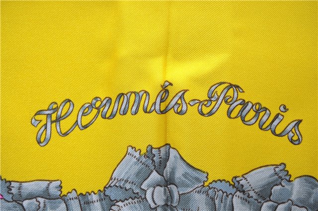 Authentic HERMES Carre 90 Scarf 