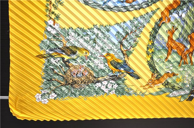 Authentic HERMES Pleats Scarf 