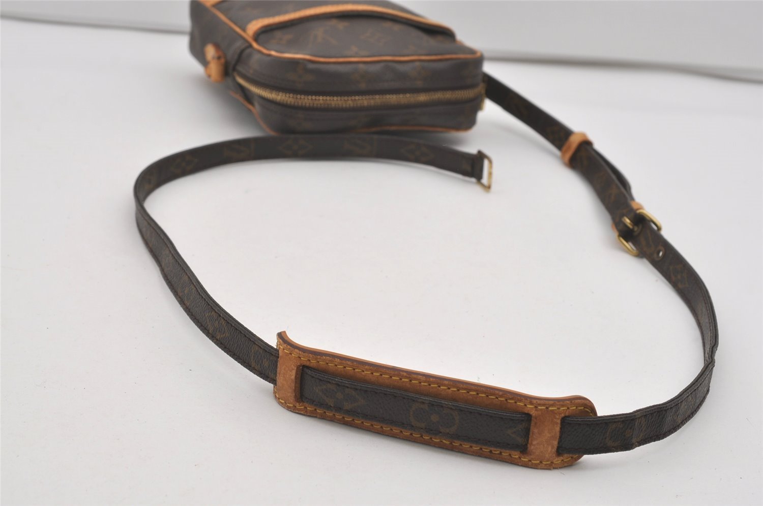 Authentic Louis Vuitton Monogram Danube Shoulder Crossbody Bag M45266 Junk 2939I