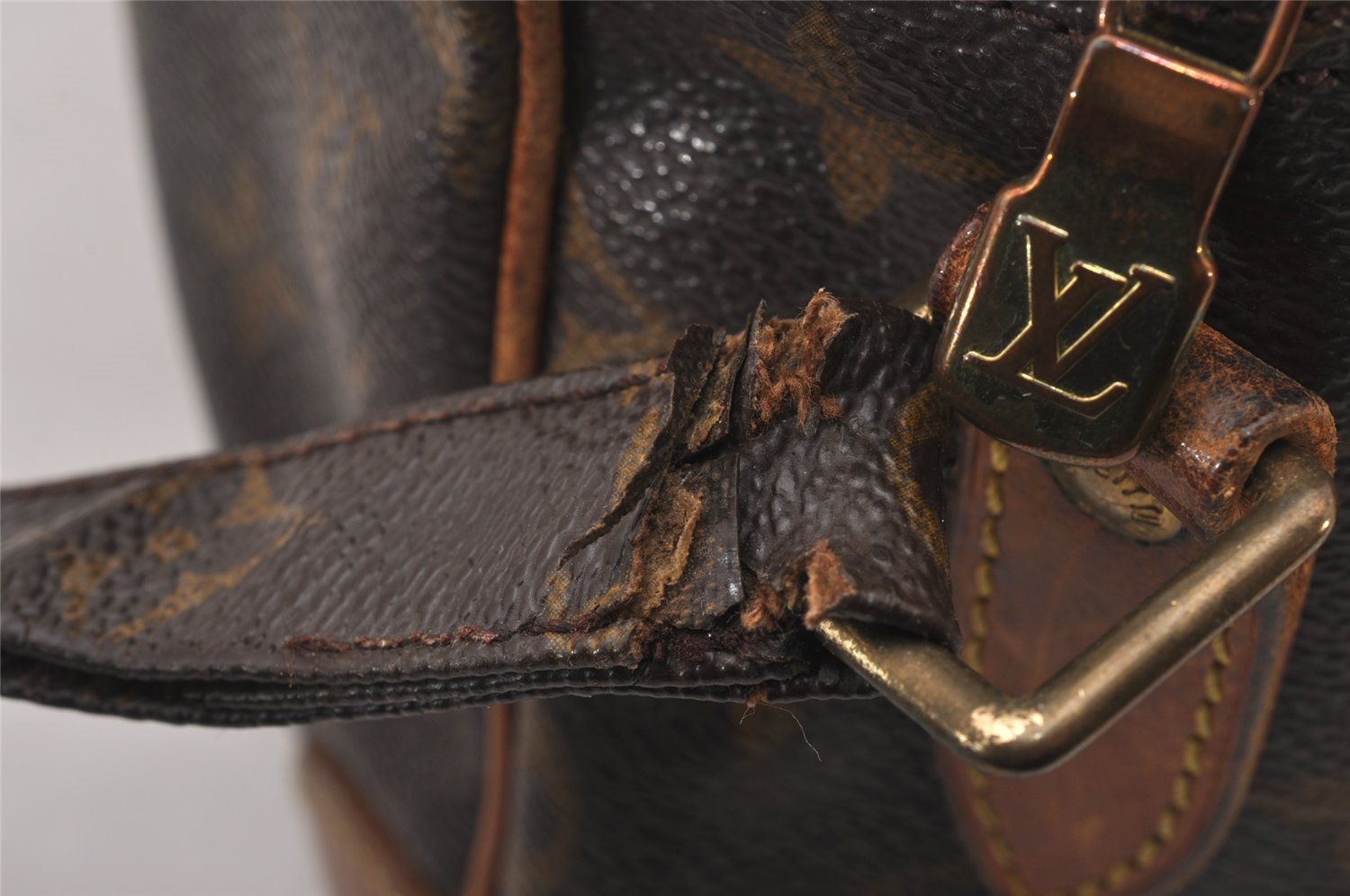 Authentic Louis Vuitton Monogram Nile Shoulder Cross Body Bag M45244 Junk 2946I