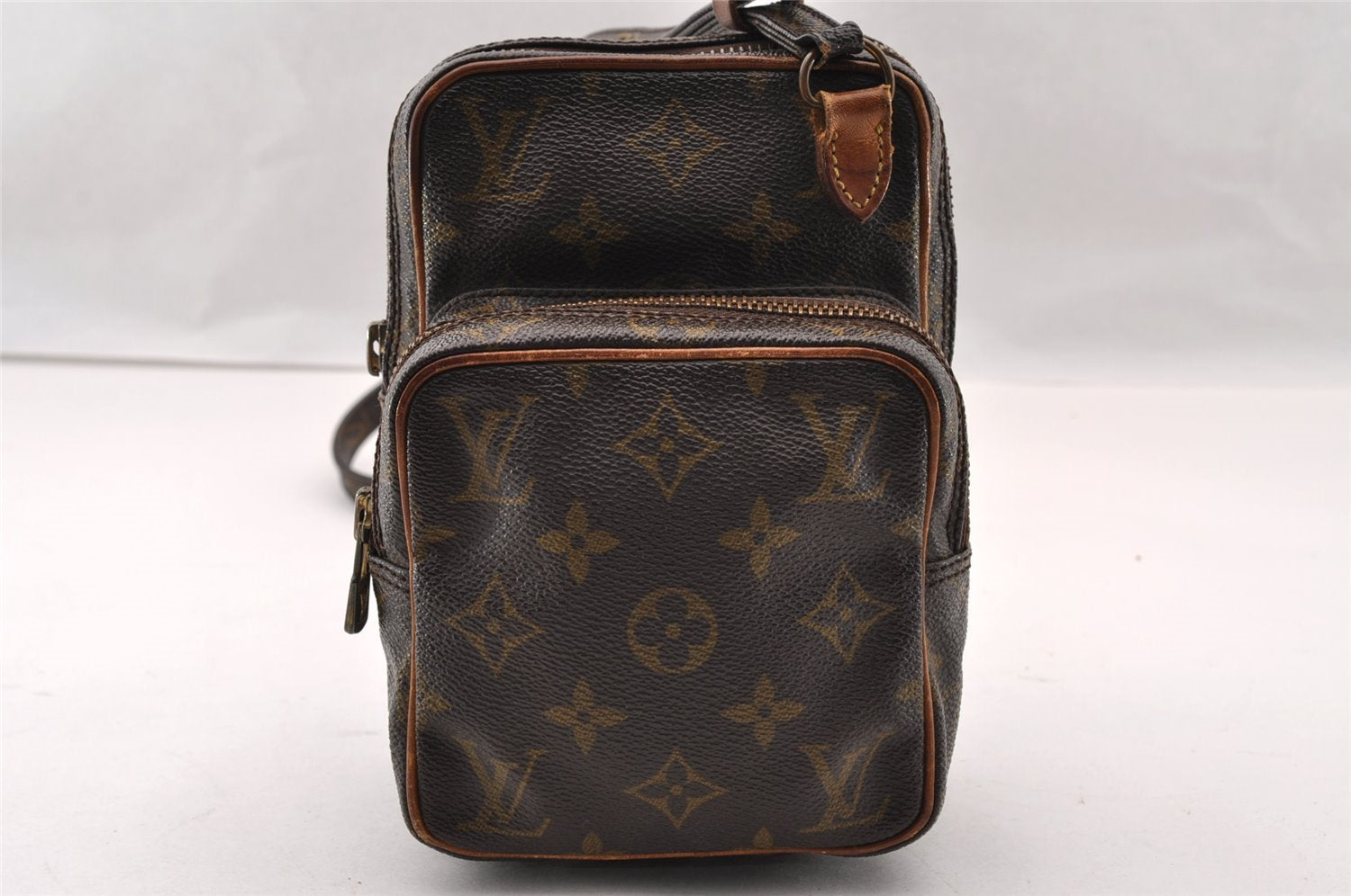 Authentic Louis Vuitton Monogram Mini Amazone Shoulder Bag M45238 Junk 2950I