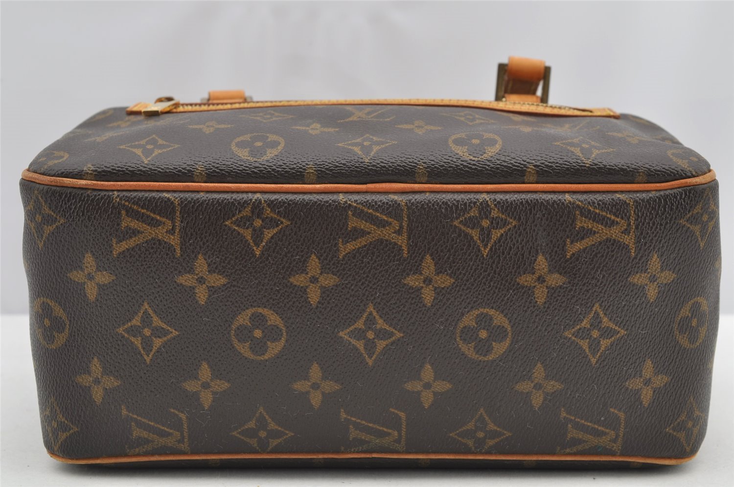 Authentic Louis Vuitton Monogram Cite MM Shoulder Bag M51182 LV 2952I