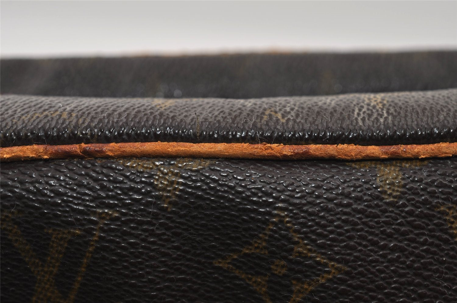 Authentic Louis Vuitton Monogram Nile Shoulder Cross Body Bag M45244 Junk 2955I