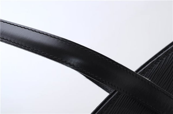 Authentic Louis Vuitton Epi Saint Jacques Poignet Long Shoulder Bag Black 2956E