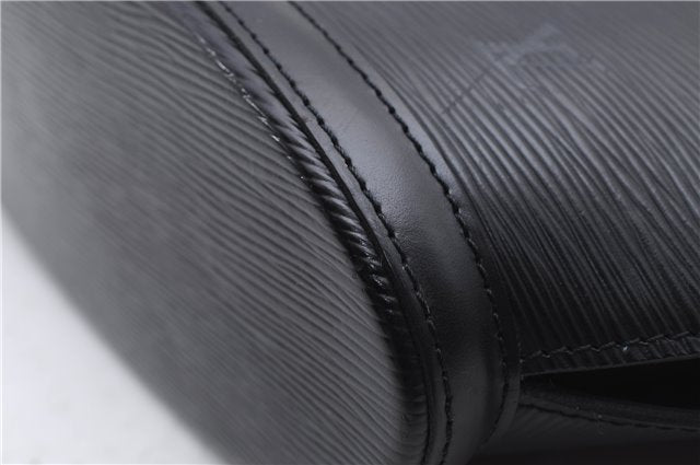 Authentic Louis Vuitton Epi Saint Jacques Poignet Long Shoulder Bag Black 2956E