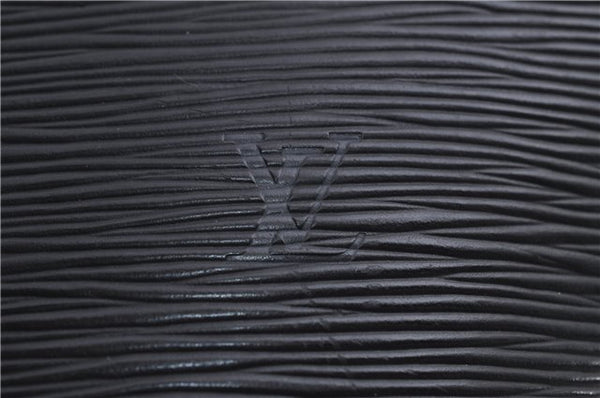 Authentic Louis Vuitton Epi Saint Jacques Poignet Long Shoulder Bag Black 2956E