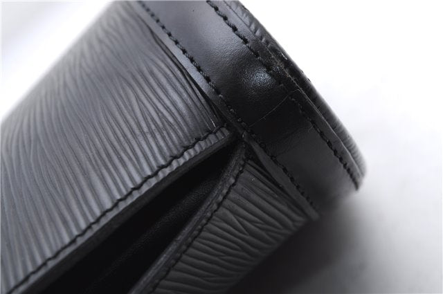 Authentic Louis Vuitton Epi Saint Jacques Poignet Long Shoulder Bag Black 2956E