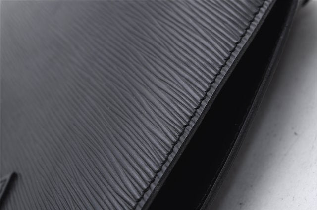 Authentic Louis Vuitton Epi Saint Jacques Poignet Long Shoulder Bag Black 2956E