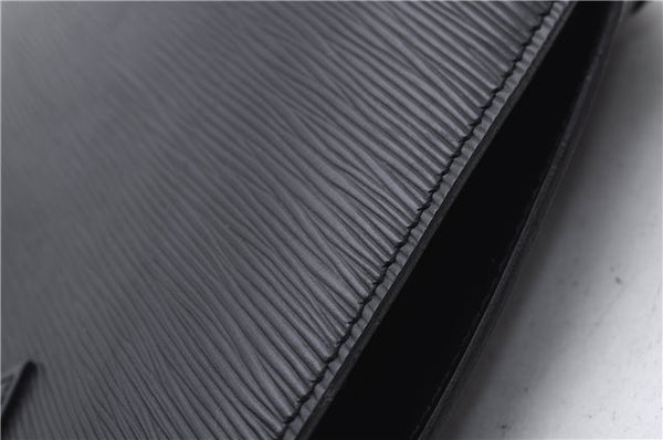 Authentic Louis Vuitton Epi Saint Jacques Poignet Long Shoulder Bag Black 2956E