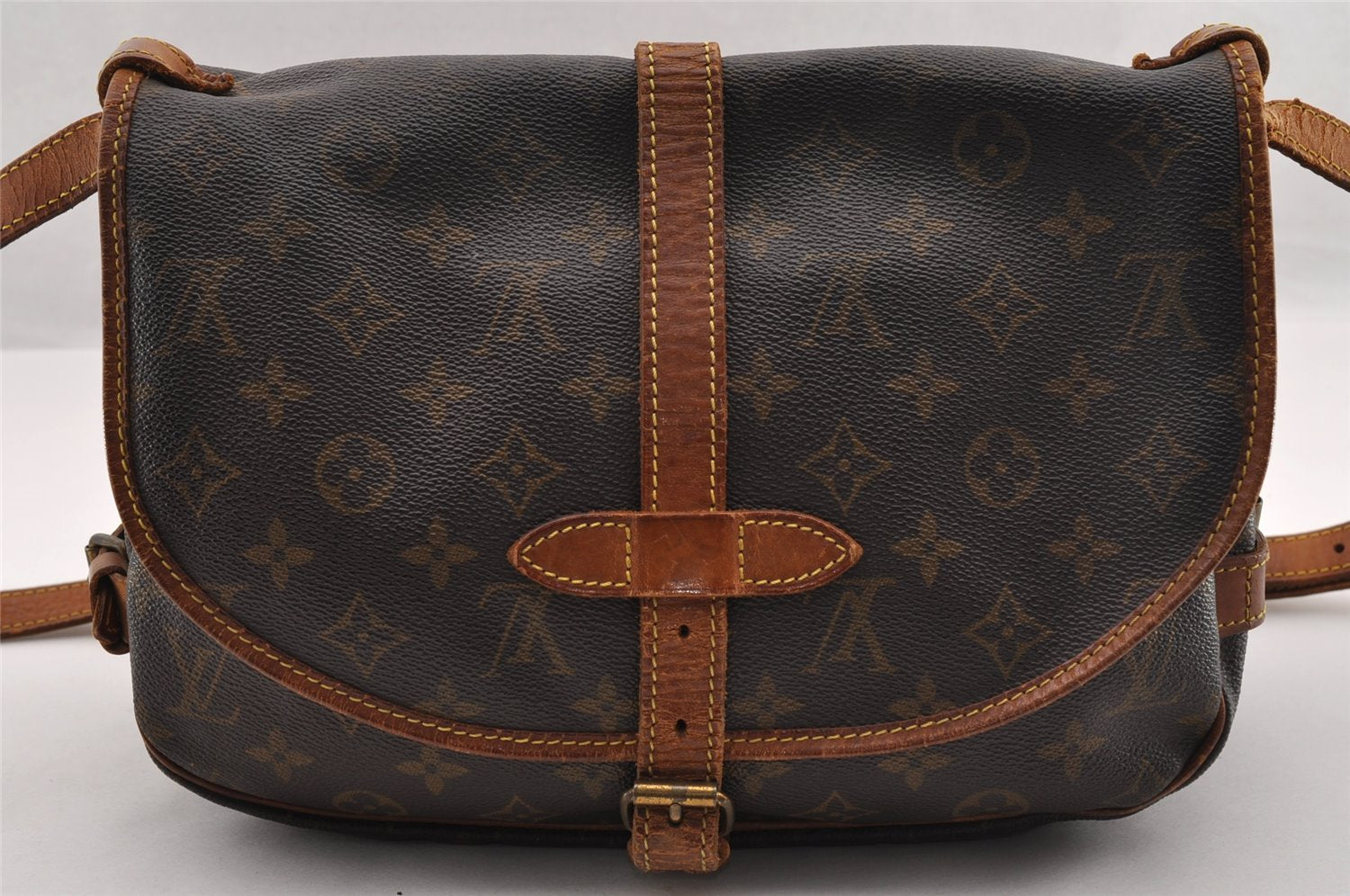 Authentic Louis Vuitton Monogram Saumur 30 Shoulder Cross Bag M42256 LV 2962I