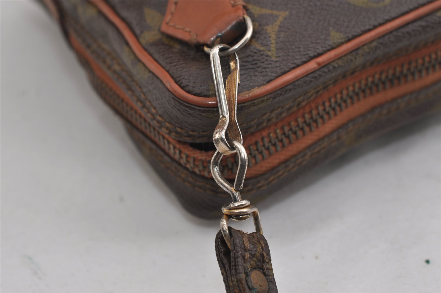 Authentic Louis Vuitton Monogram Amazone Shoulder Cross Body Bag Old Model 2965I