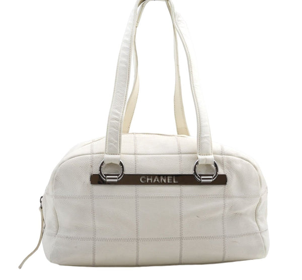 Authentic CHANEL Caviar Skin Chocolate Bar Shoulder Hand Bag White Junk 2968E