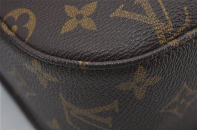 Authentic Louis Vuitton Monogram Saint Cloud GM M51242 Shoulder Cross Bag 2970E