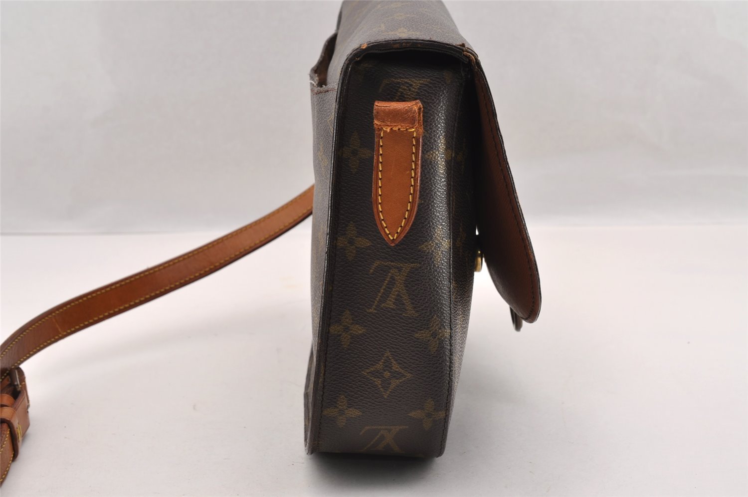 Authentic Louis Vuitton Monogram Saint Cloud GM M51242 Shoulder Bag Junk 2970I