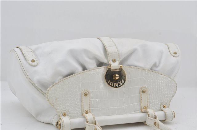 Authentic FENDI Vintage Shoulder Hand Bag Leather White 2971E