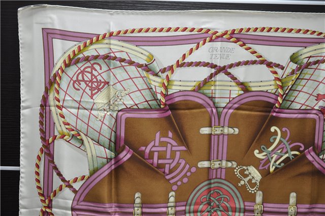 Authentic HERMES Carre 90 Scarf 