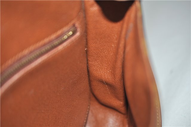 Authentic Louis Vuitton Monogram Saint Cloud GM M51242 Shoulder Cross Bag 2979E