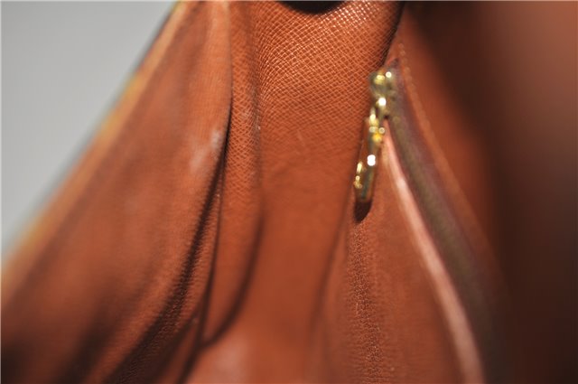 Authentic Louis Vuitton Monogram Saint Cloud GM M51242 Shoulder Cross Bag 2979E