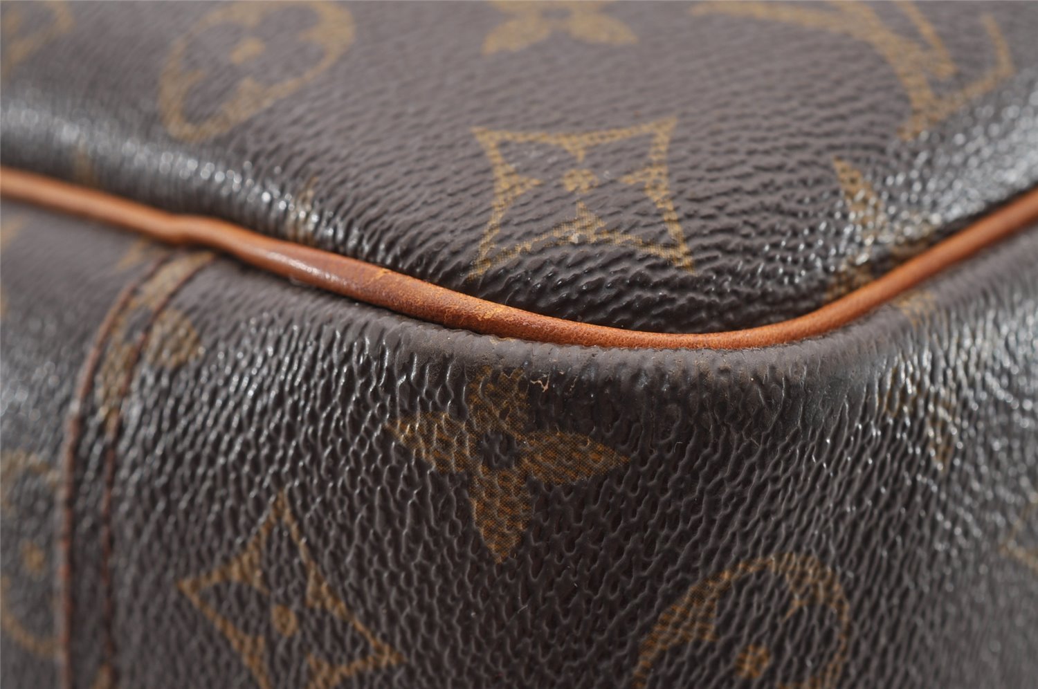 Authentic Louis Vuitton Monogram Deauville Hand Bag M47270 LV 2979I