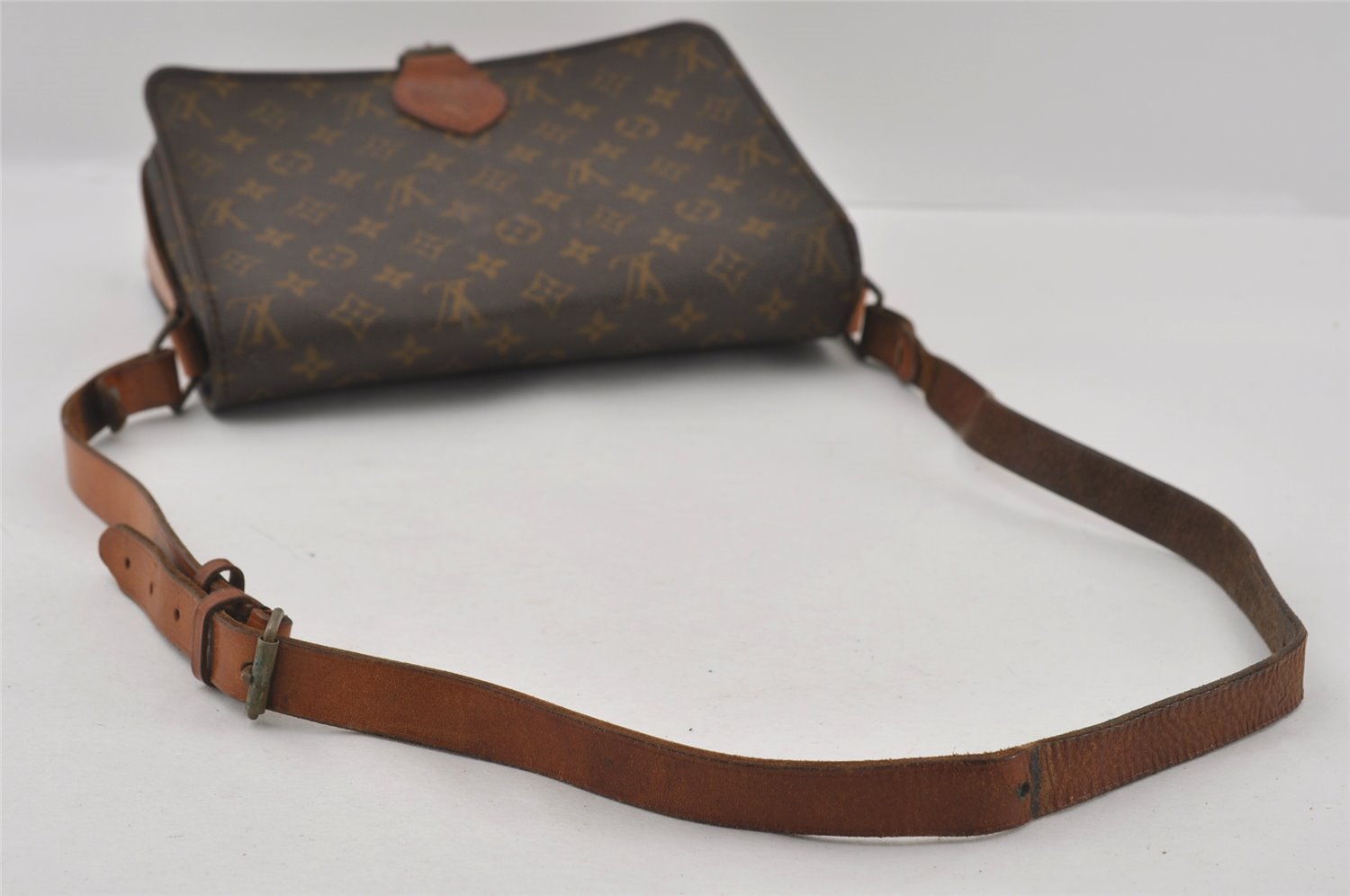 Authentic Louis Vuitton Monogram Cartouchiere GM Shoulder Bag Old Model 2980I