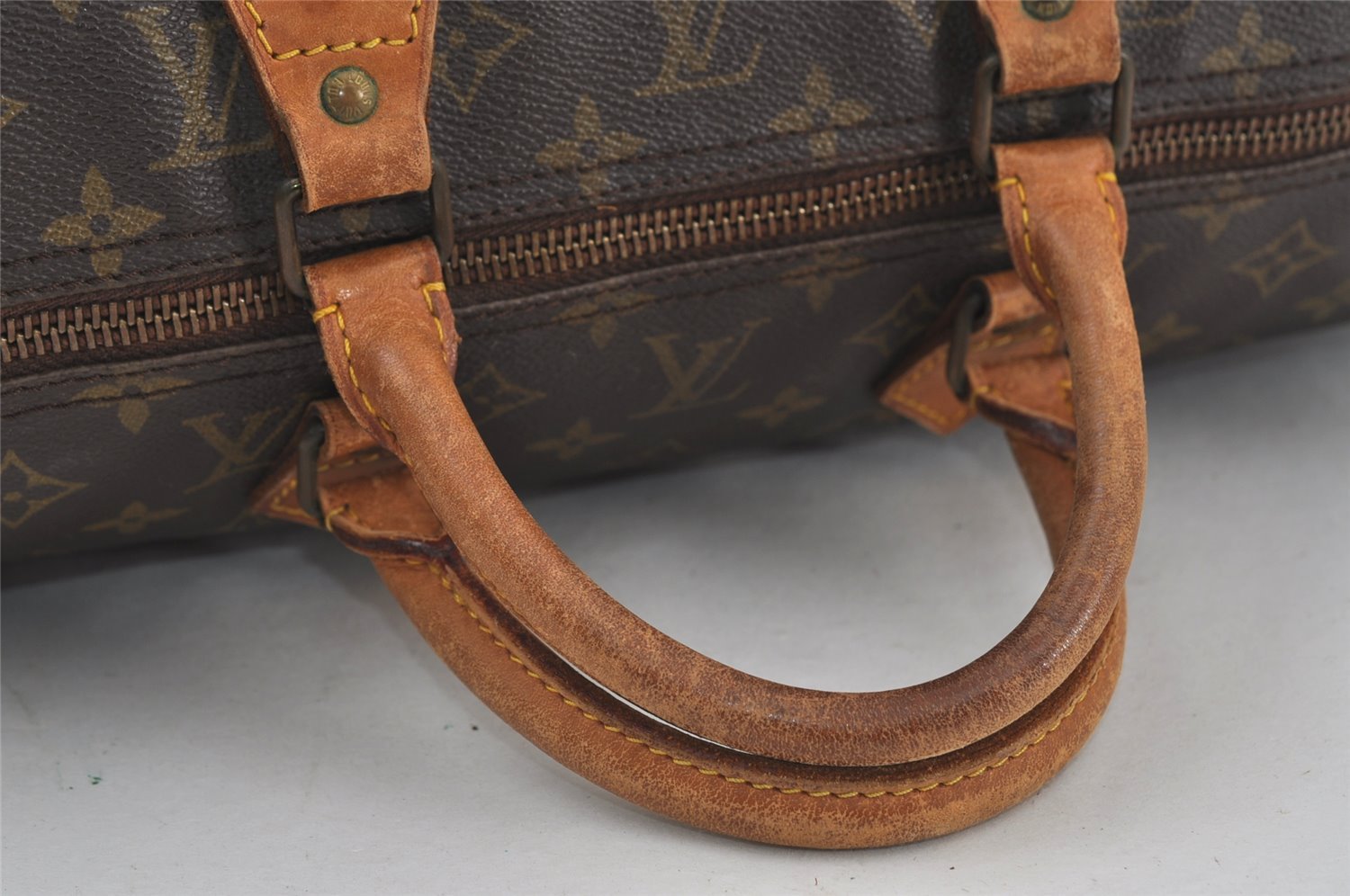 Authentic Louis Vuitton Monogram Speedy 40 Hand Boston Bag Old Model LV 2981I