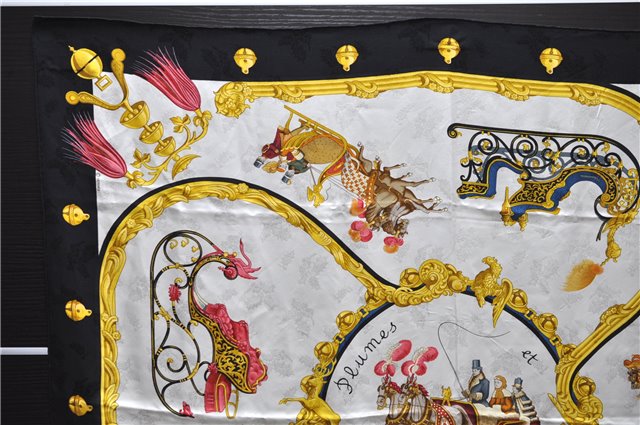 Authentic HERMES Carre 90 Scarf 