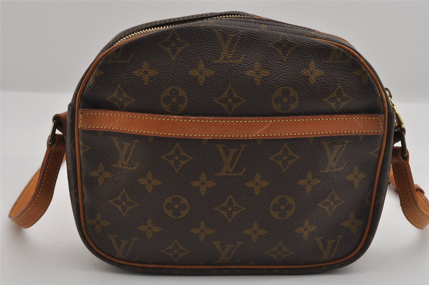 Authentic Louis Vuitton Monogram Senlis Shoulder Cross Bag Old Model LV 2986I