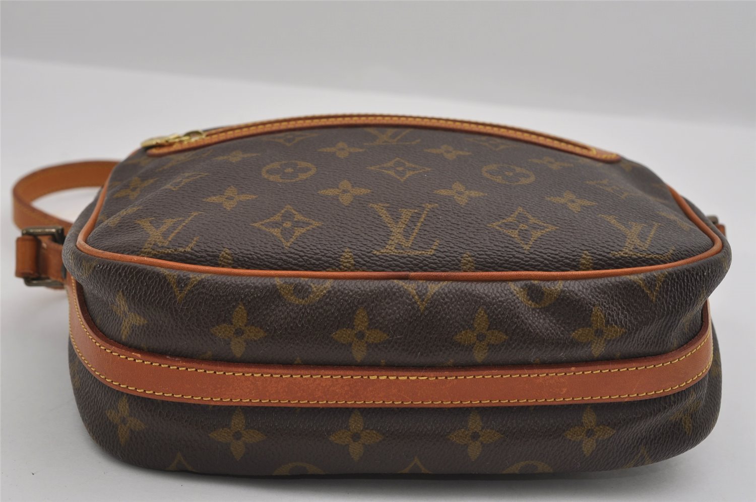 Authentic Louis Vuitton Monogram Senlis Shoulder Cross Bag Old Model LV 2986I