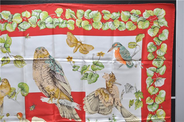 Authentic HERMES Carre 90 Scarf 
