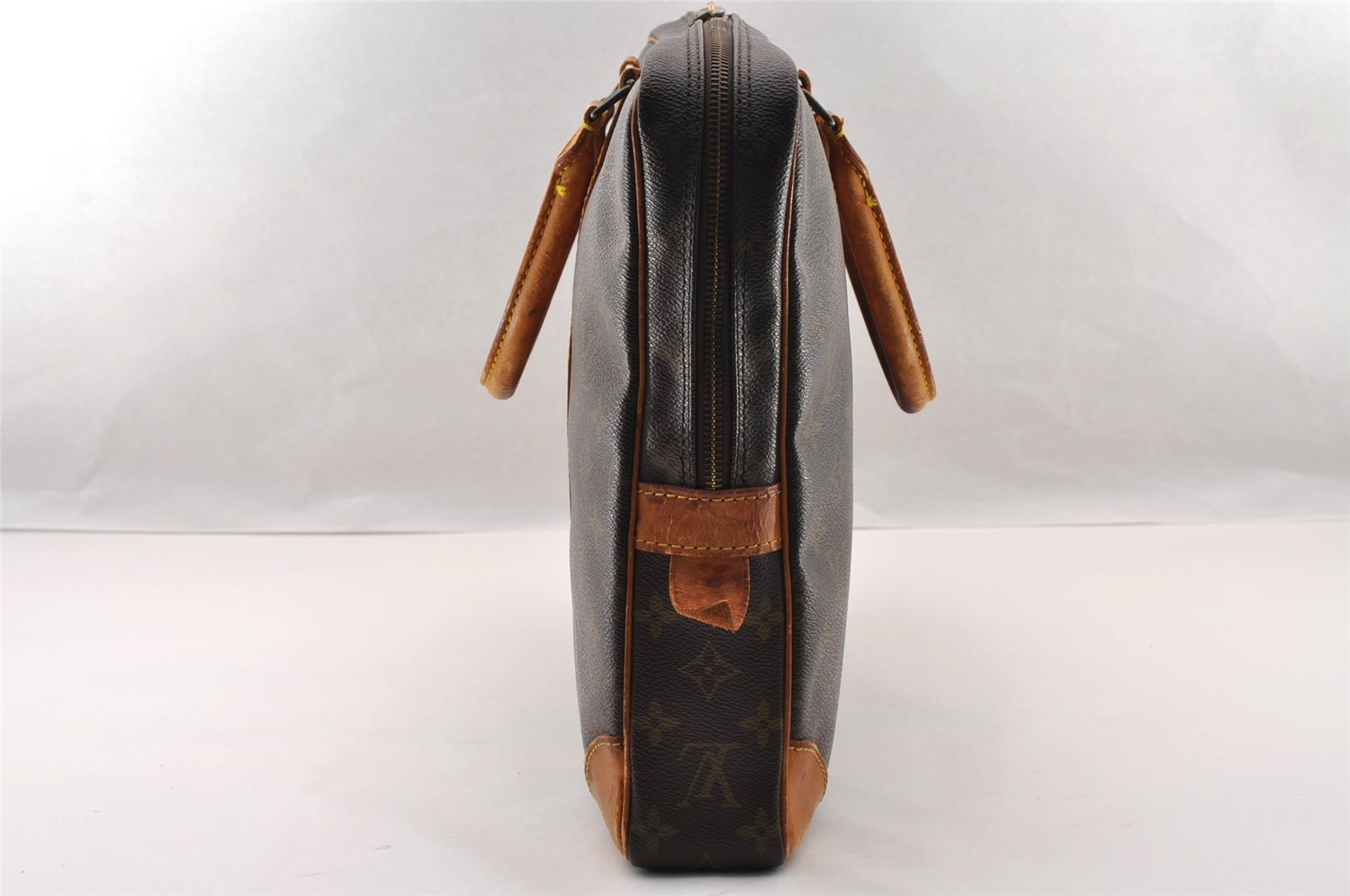 Authentic Louis Vuitton Monogram Porte Documents Voyage M53361 Briefcase 2987I