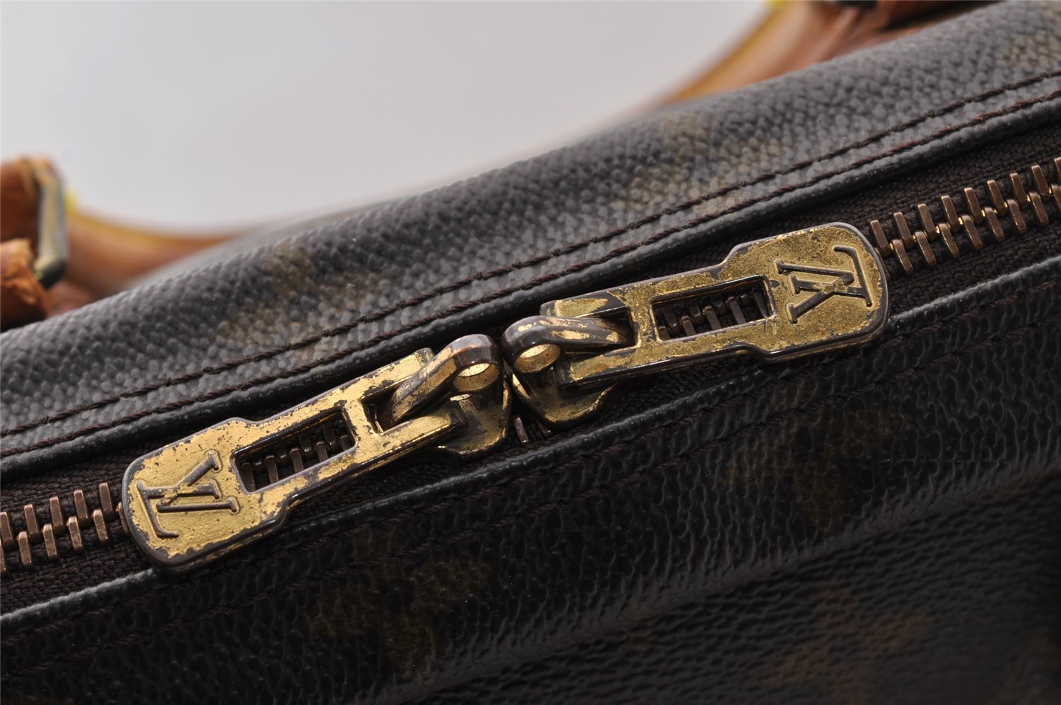 Authentic Louis Vuitton Monogram Porte Documents Voyage M53361 Briefcase 2987I