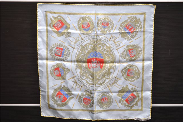 Authentic HERMES Petit Carre 40 Scarf 