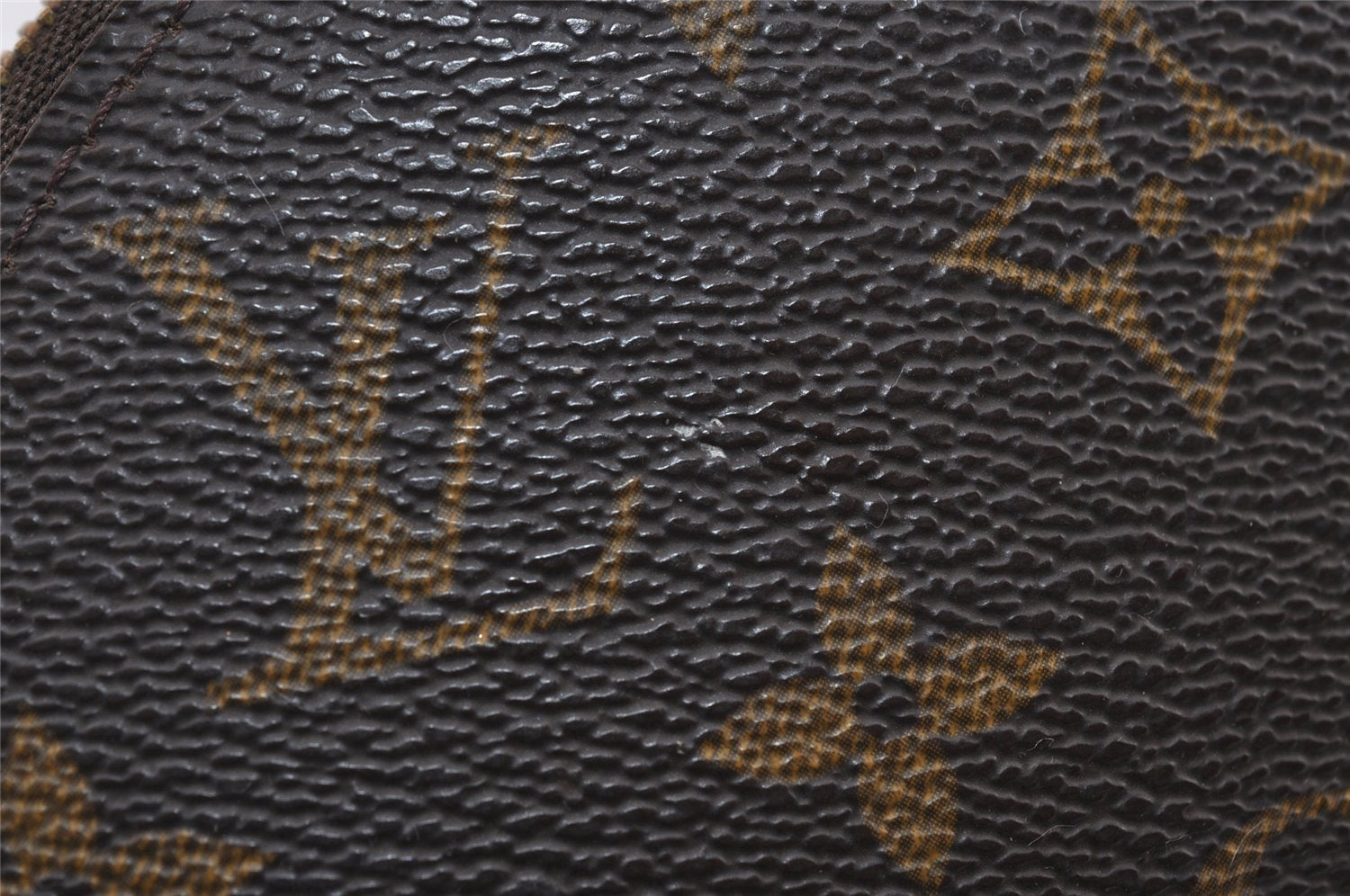 Auth Louis Vuitton Monogram Trousse Demi Ronde 23 Cosmetic Pouch M47520 LV 2992I