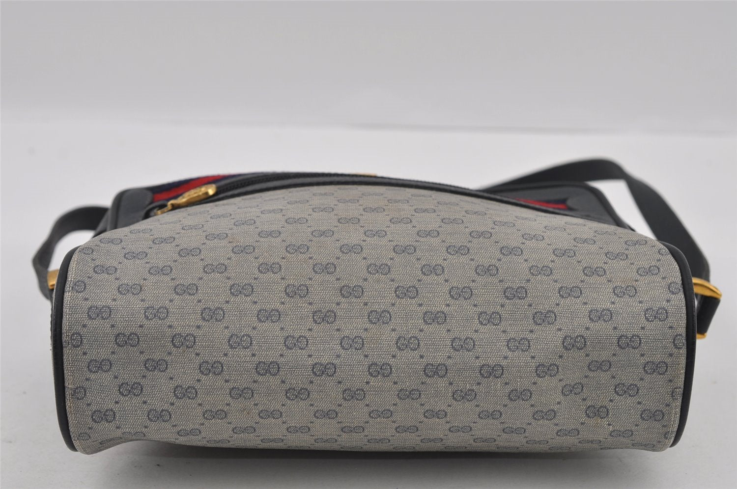Authentic GUCCI Sherry Line Micro GG Shoulder Bag PVC Leather Navy Junk 2999I