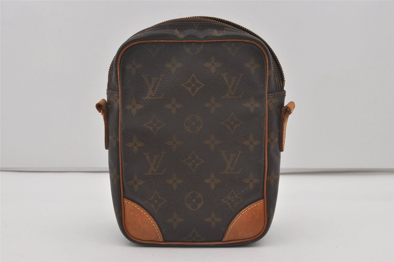 Authentic Louis Vuitton Monogram Amazone Shoulder Cross Bag M45236 Junk 3004I