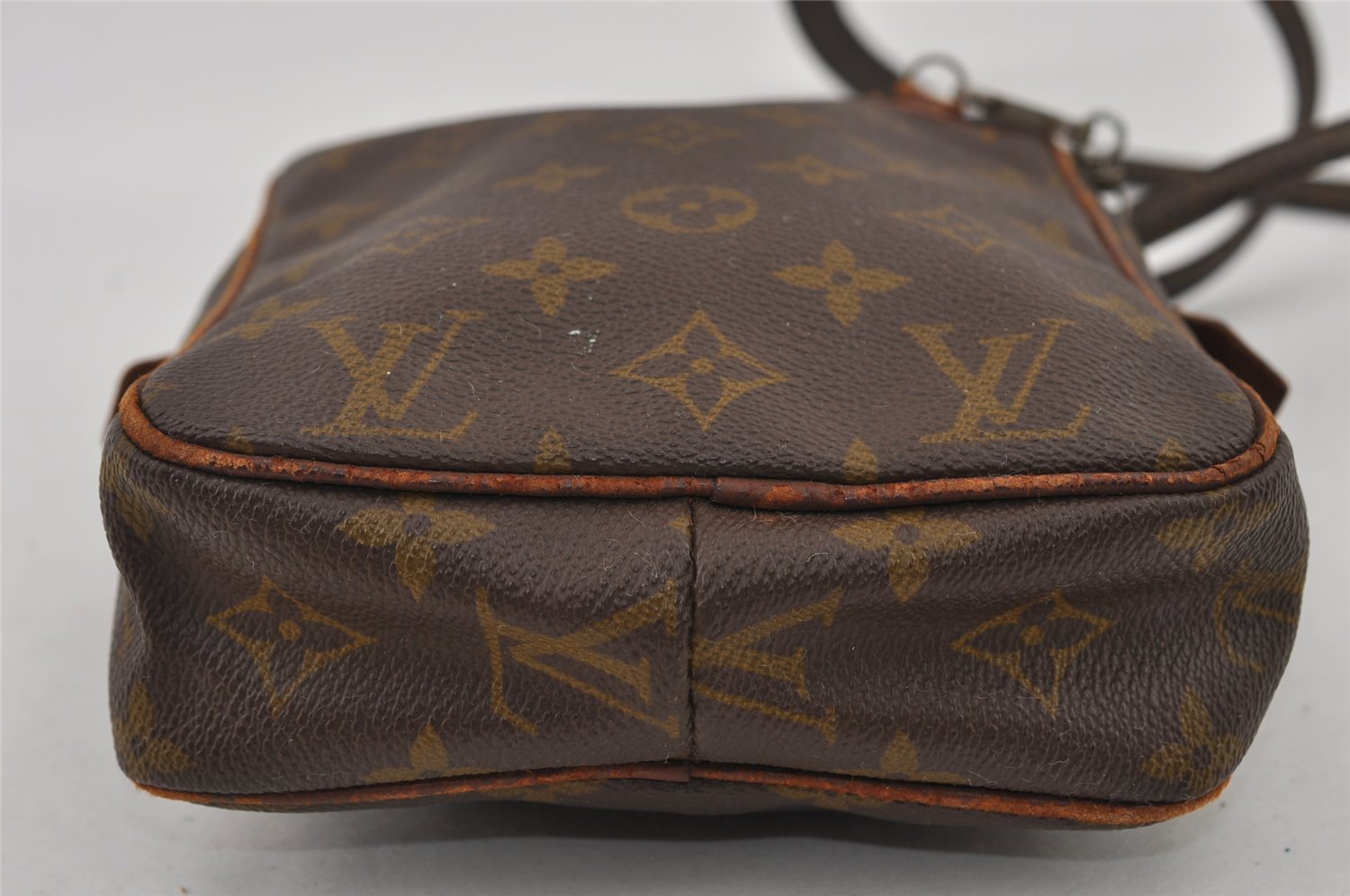Authentic Louis Vuitton Monogram Shoulder Cross Body Bag Old Model Junk 3009I