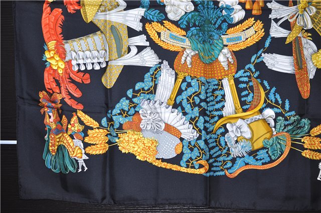 Authentic HERMES Carre 90 Scarf 