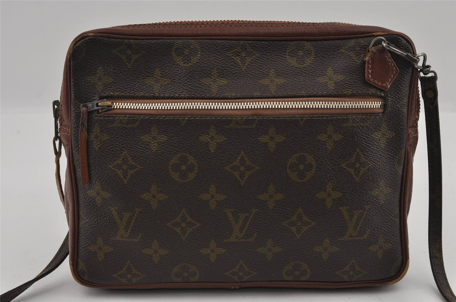 Authentic Louis Vuitton Monogram Shoulder Cross Body Bag Old Model LV 3010I