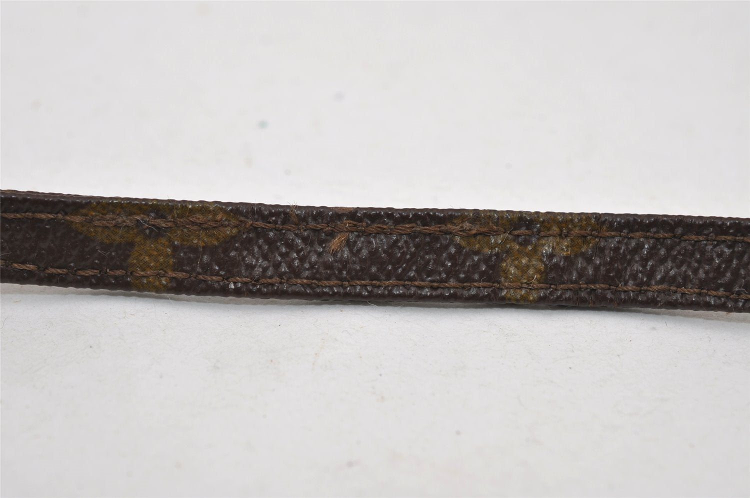 Authentic Louis Vuitton Monogram Shoulder Cross Body Bag Old Model LV 3010I