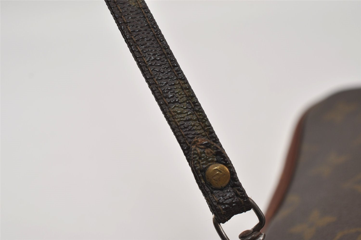 Authentic Louis Vuitton Monogram Shoulder Cross Body Bag Old Model LV 3010I