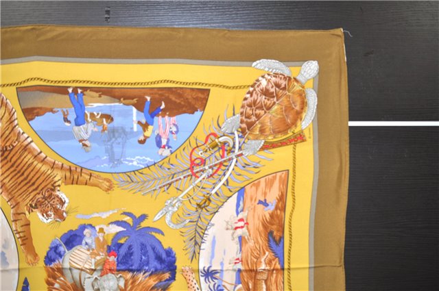 Authentic HERMES Carre 90 Scarf 