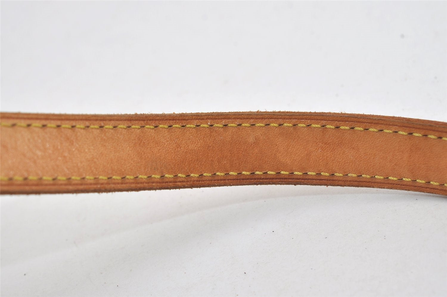 Authentic Louis Vuitton Leather Shoulder Strap For Bucket GM 31.9