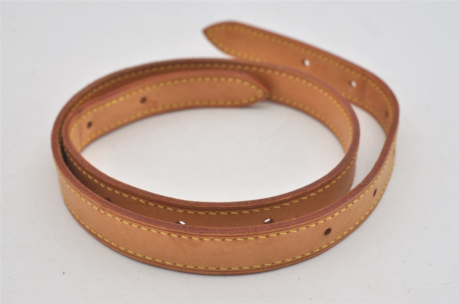 Authentic Louis Vuitton Leather Shoulder Strap For Bucket GM 31.9