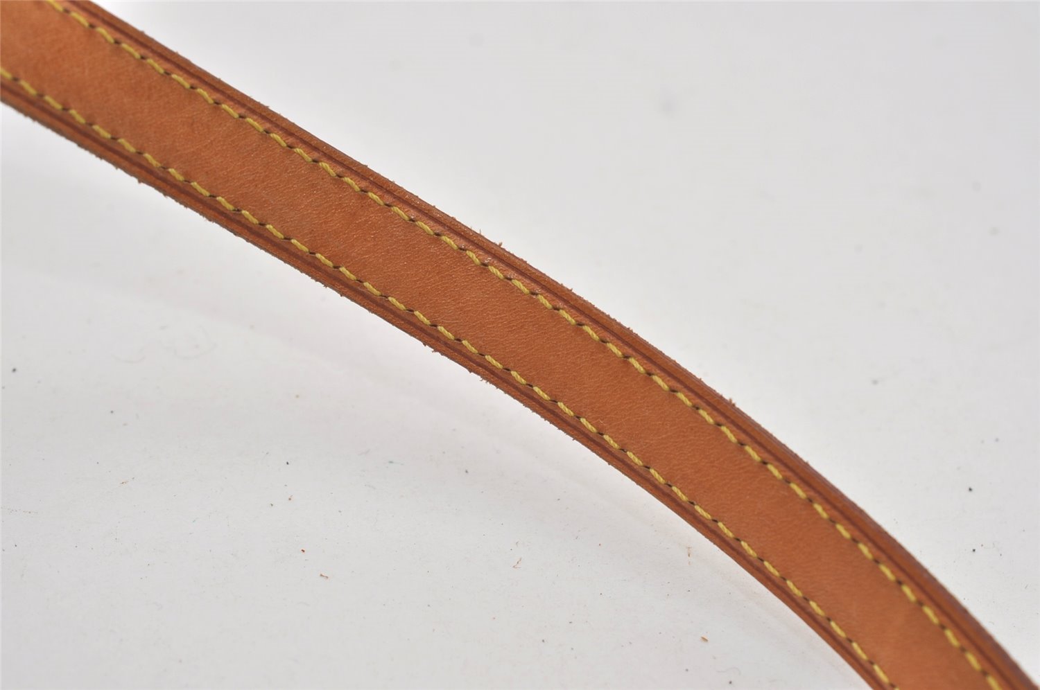 Authentic Louis Vuitton Leather Shoulder Strap For Bucket PM 27.6