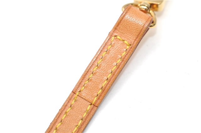 Authentic Louis Vuitton Leather Shoulder Strap Beige 46.9