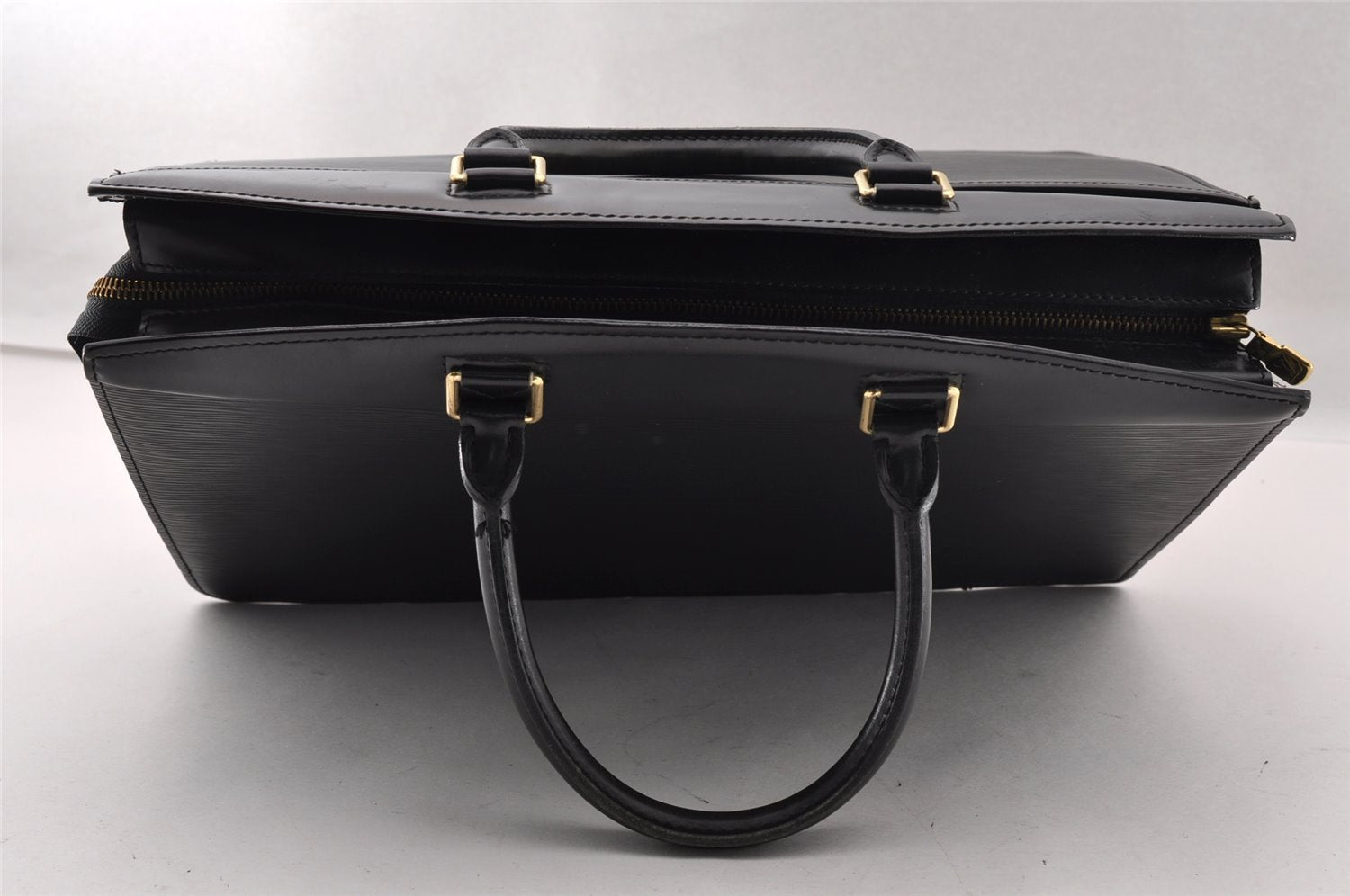 Authentic Louis Vuitton Epi Riviera Hand Bag Black M48182 LV 3025I