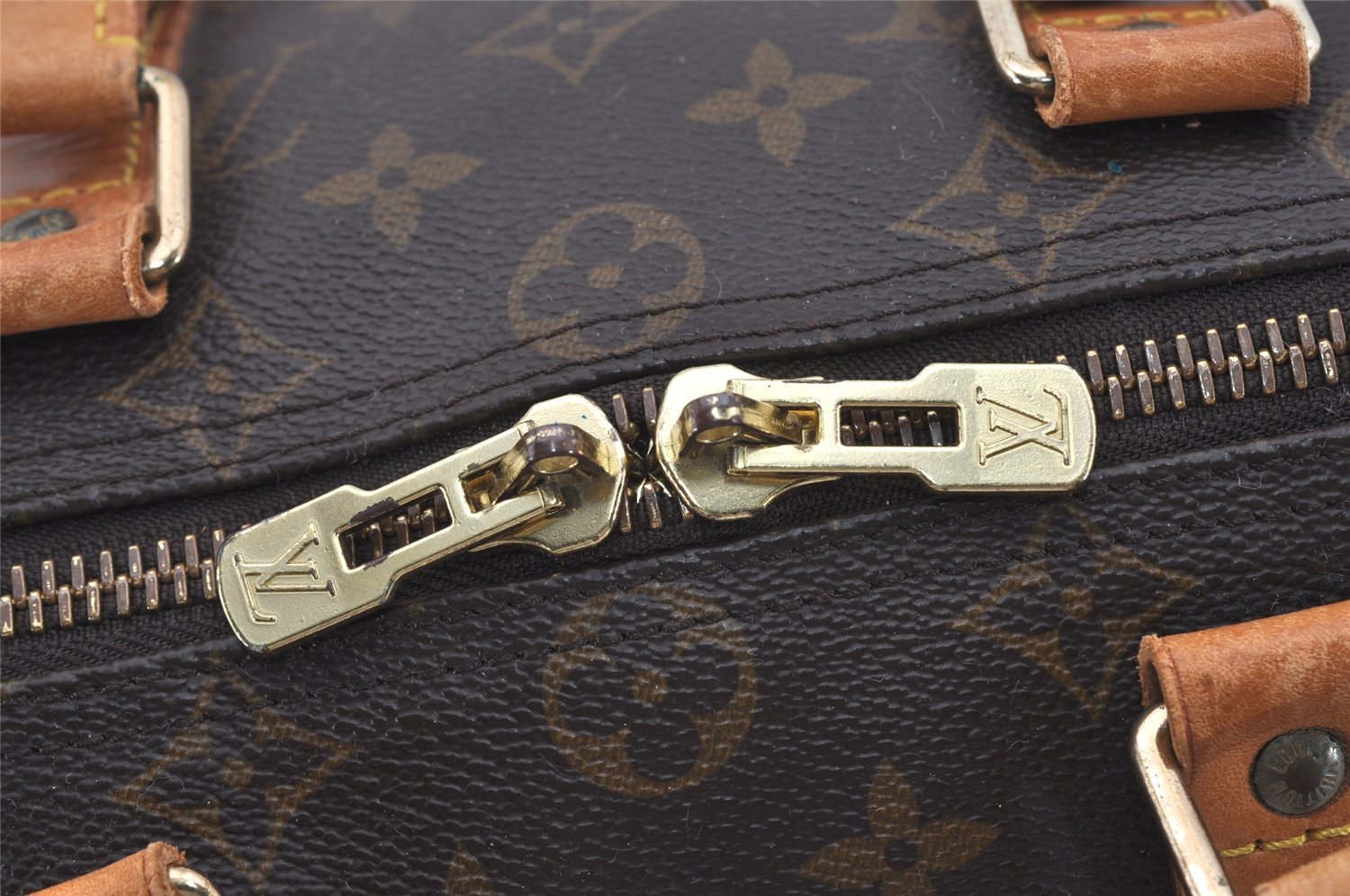 Authentic Louis Vuitton Monogram Keepall Bandouliere 45 M41418 Boston Bag 3031I